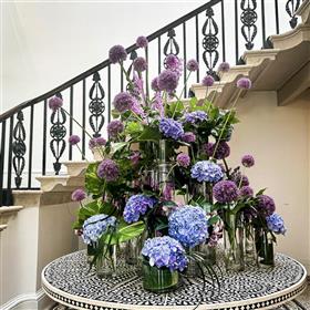 fwthumbCorporate hotel lobby flowers hydrangeas aliums Lilys Flowers Lightwater.jpg